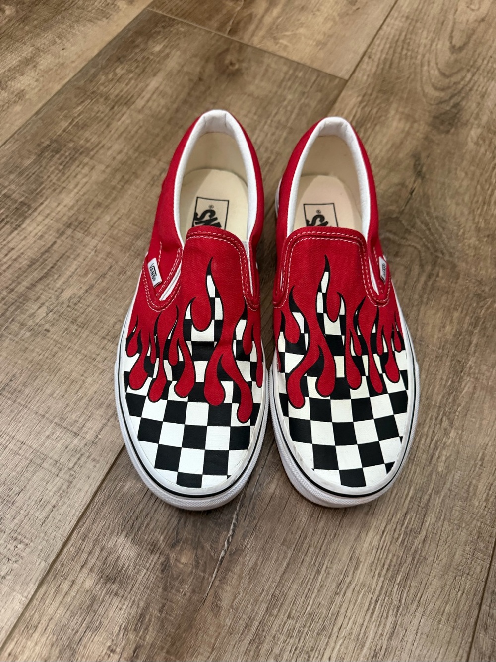 Vans Men's 6.5 Wikens 8 Slip-On Checker Flame Sneakers - Red/Black/White